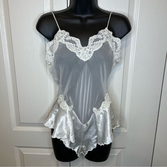 Vintage Etienne Bodysuit Sheer Lingerie Ivory White Flouncy Waist Size Small - Picture 2 of 15